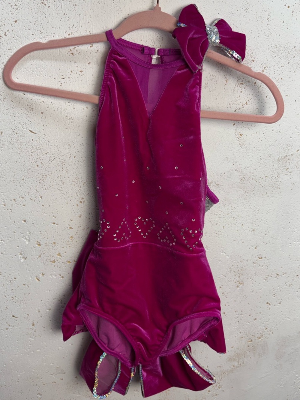 Weissman Dance Costume Magenta Velvet Bow Kids Leotard Pink Size Intermediate
